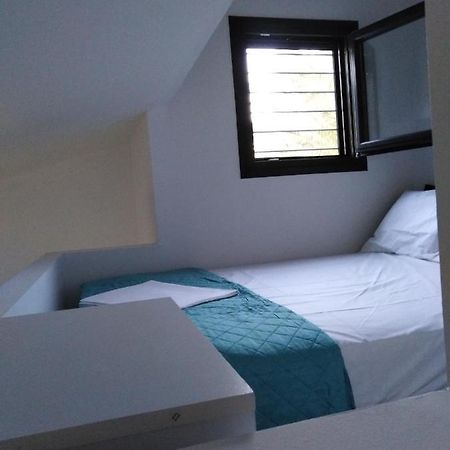 Σπίτι Με Σοφίτα Μπροστά Στη Θάλασσα Villa Trápeza Kültér fotó
