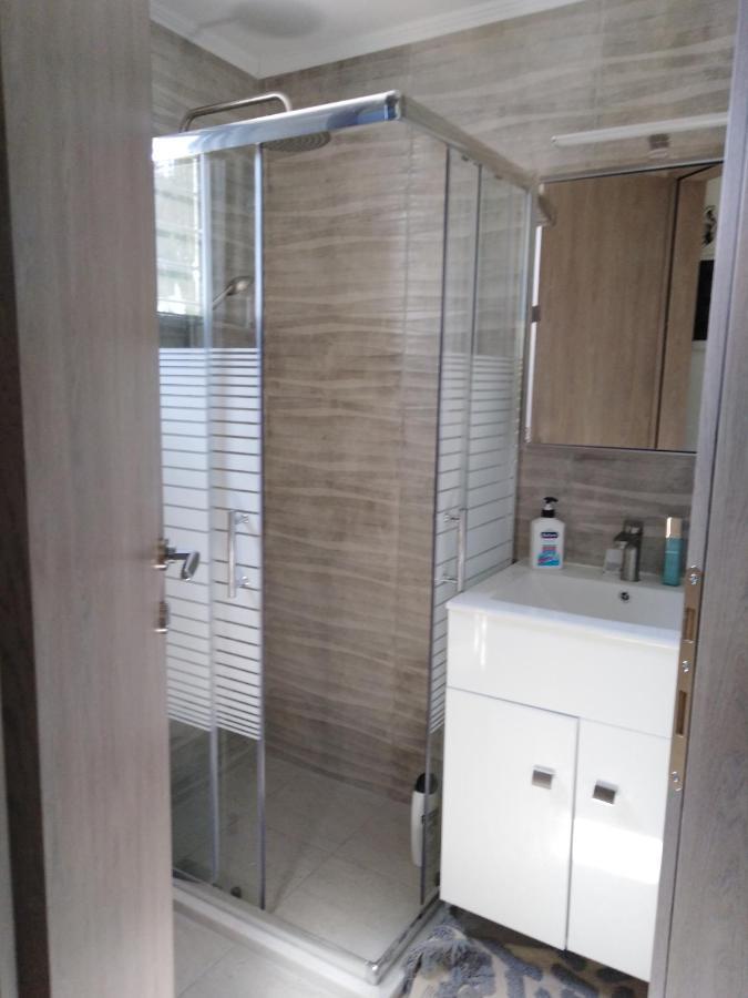 Σπίτι Με Σοφίτα Μπροστά Στη Θάλασσα Villa Trápeza Kültér fotó